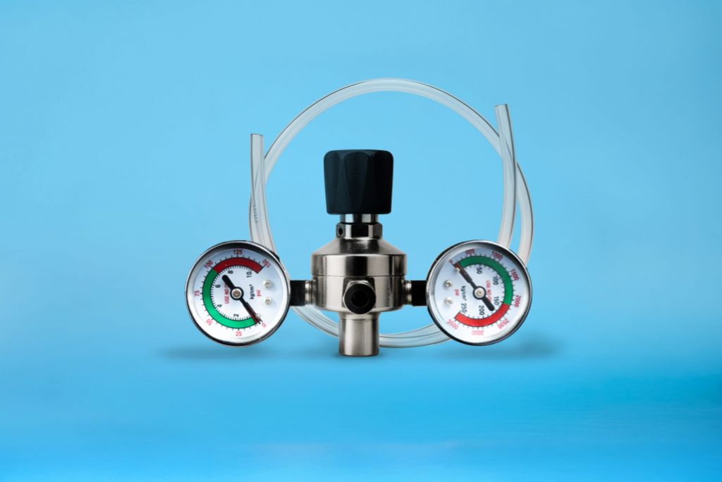 Pressure Regulator Valve & Hose Kit for Dispensers and tanks